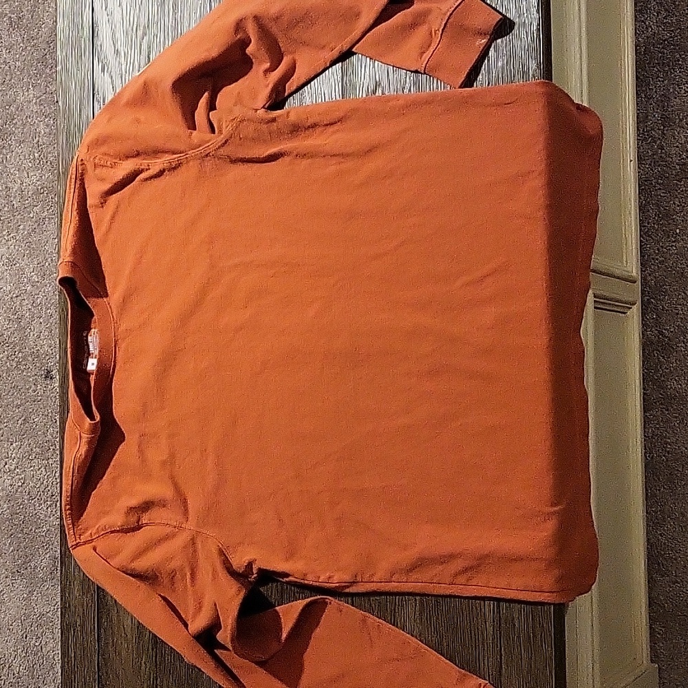 Orange Carhartt Medium Long Sleeve Tee